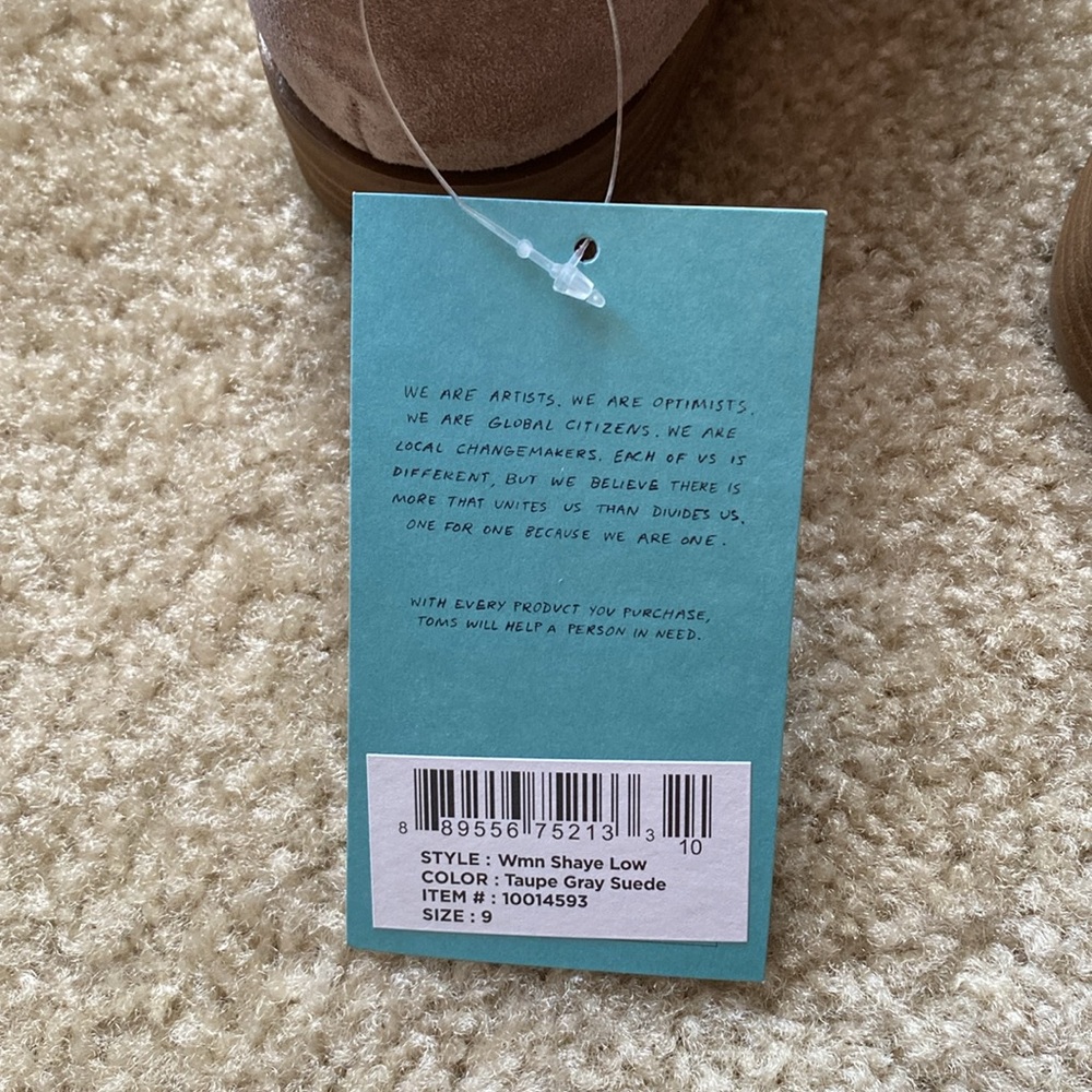 Toms women’s 9, taupe gray suede NWT - Picture 5 of 7